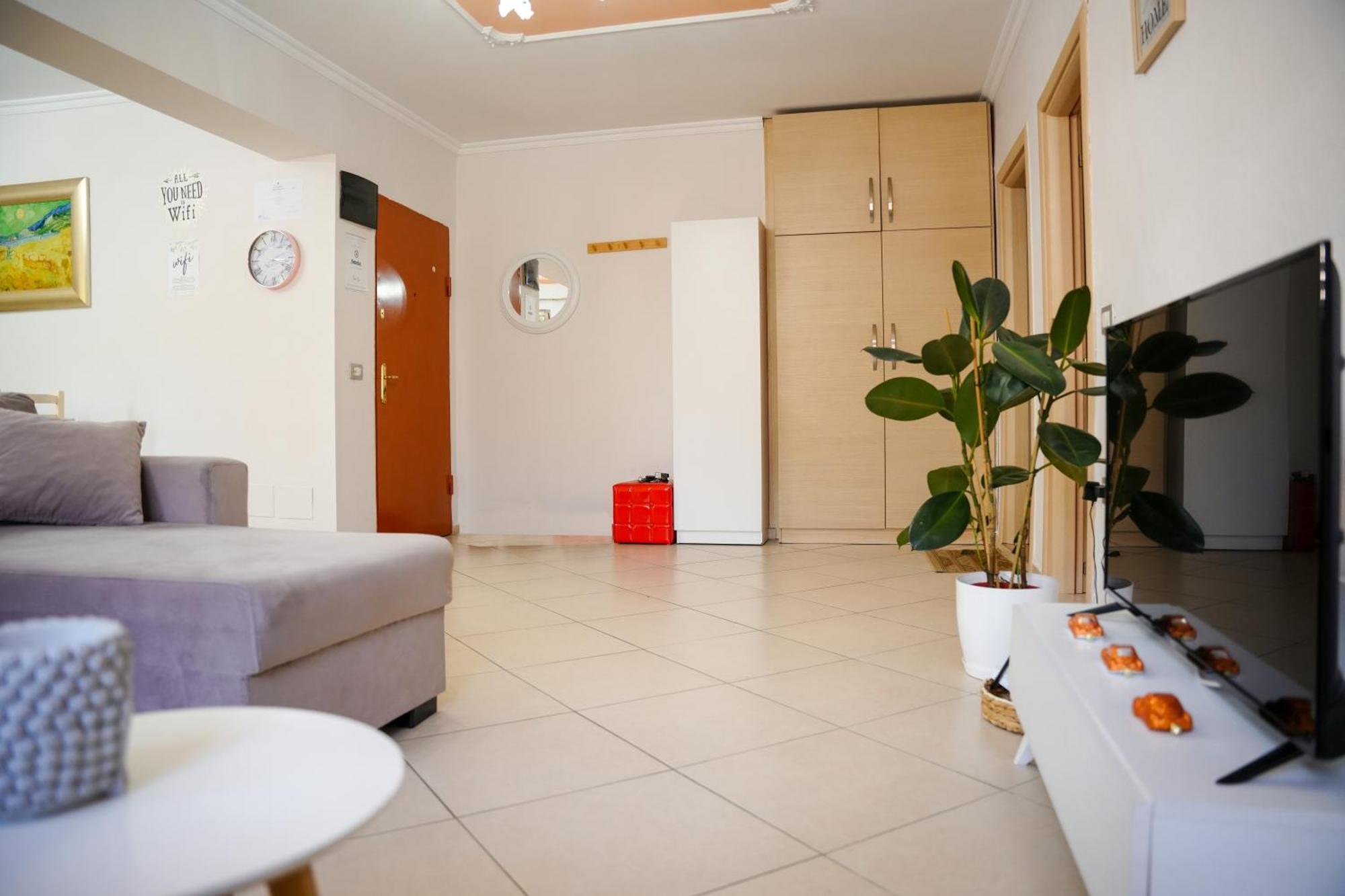 Tirana Centre Lions Gate 1 Apartment Экстерьер фото