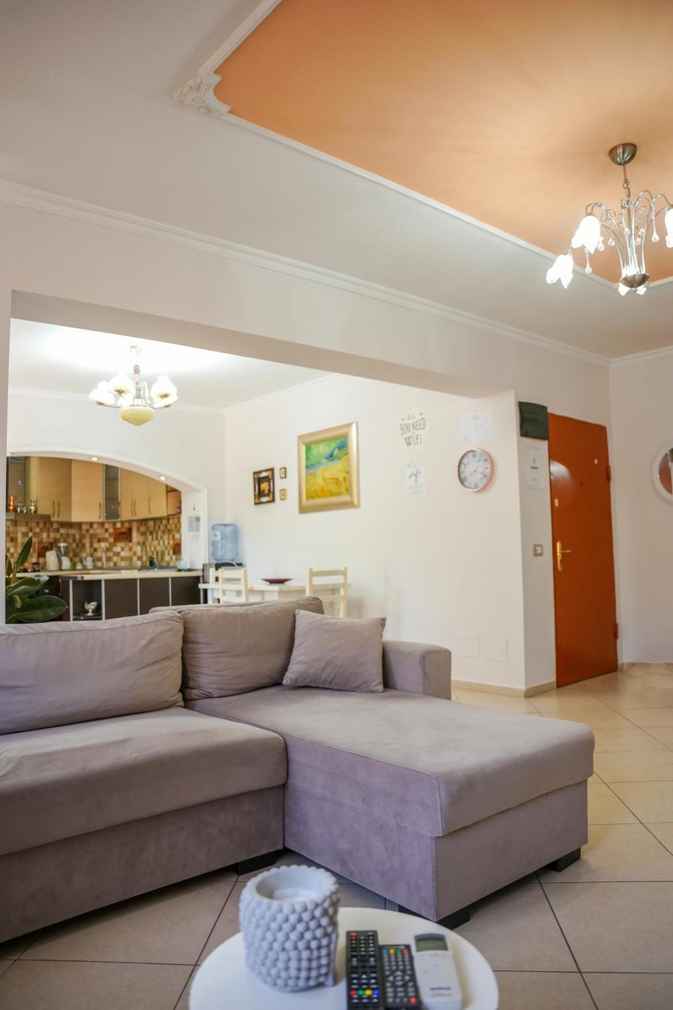Tirana Centre Lions Gate 1 Apartment Экстерьер фото