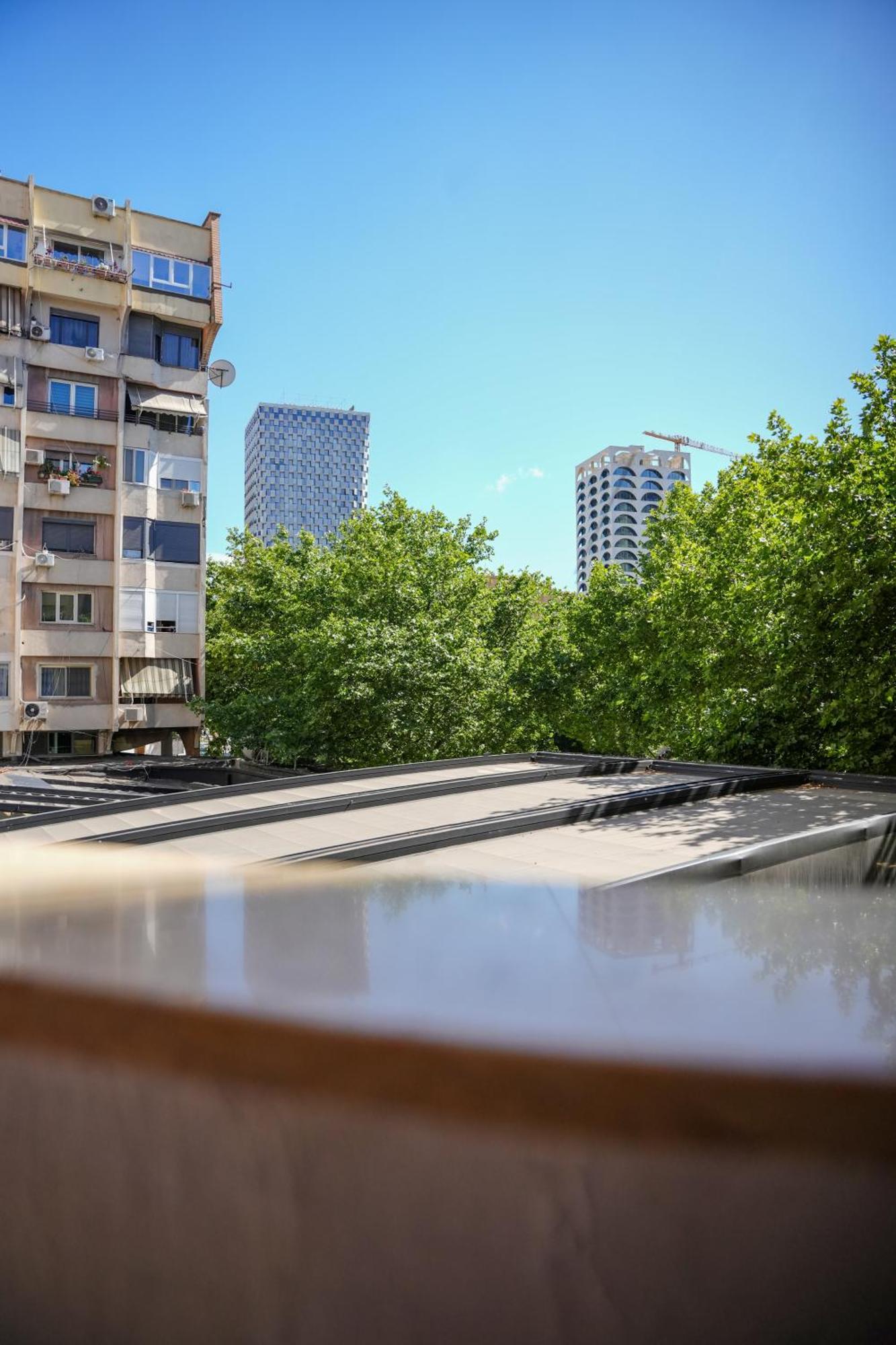 Tirana Centre Lions Gate 1 Apartment Экстерьер фото